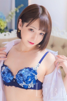卯ノ花えま